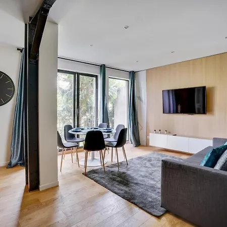 137 Moulin, Great Apt, Parigi